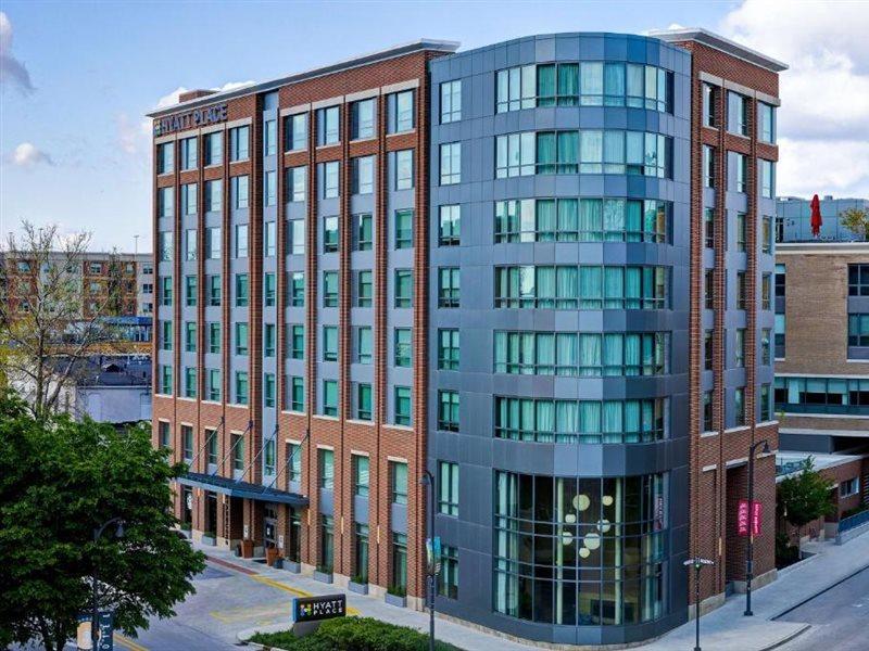 Hyatt Place Bloomington / Normal Екстериор снимка