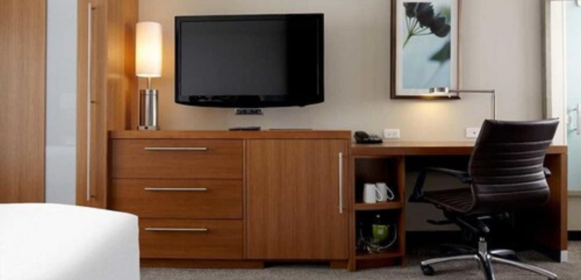 Hyatt Place Bloomington / Normal Екстериор снимка