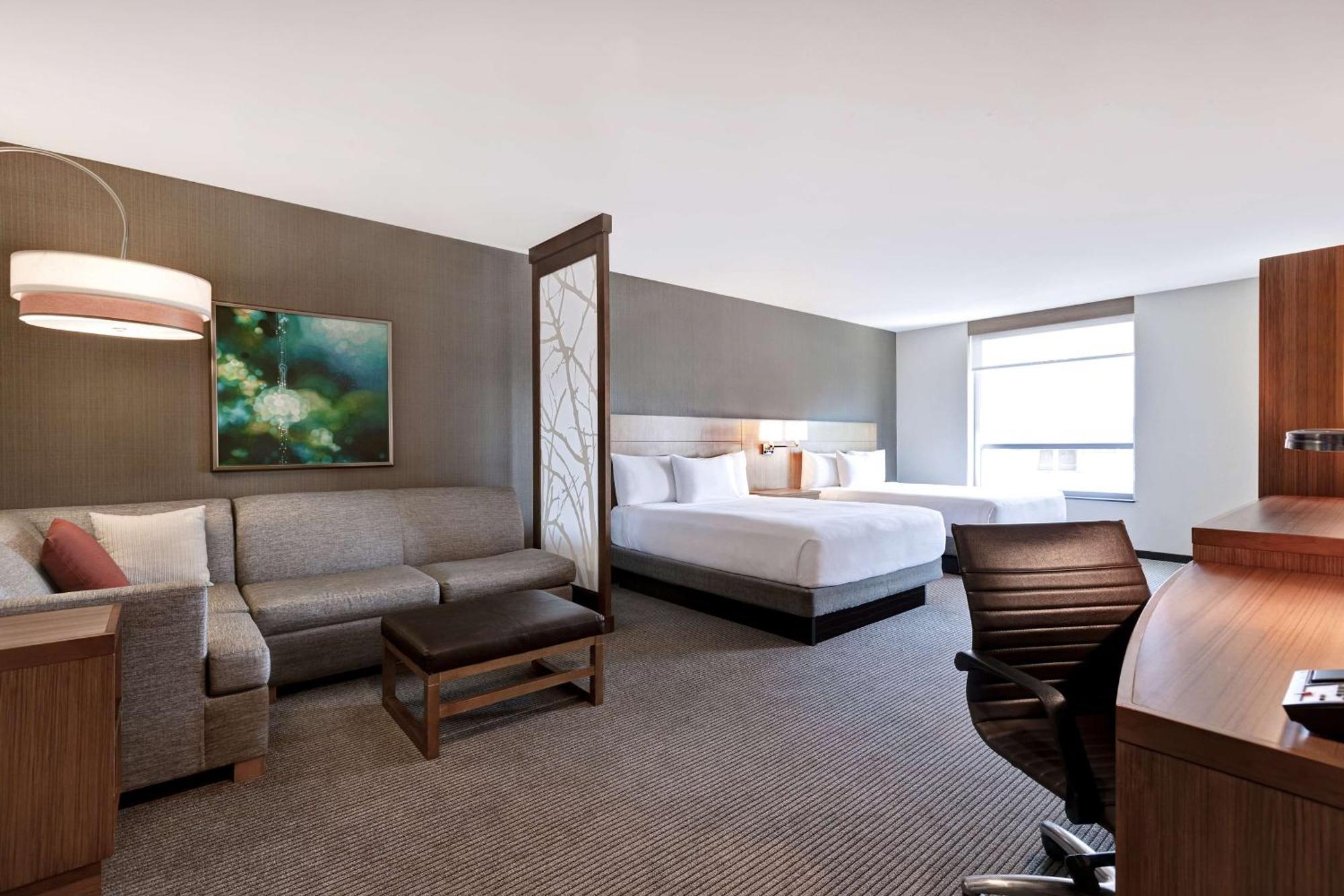 Hyatt Place Bloomington / Normal Екстериор снимка